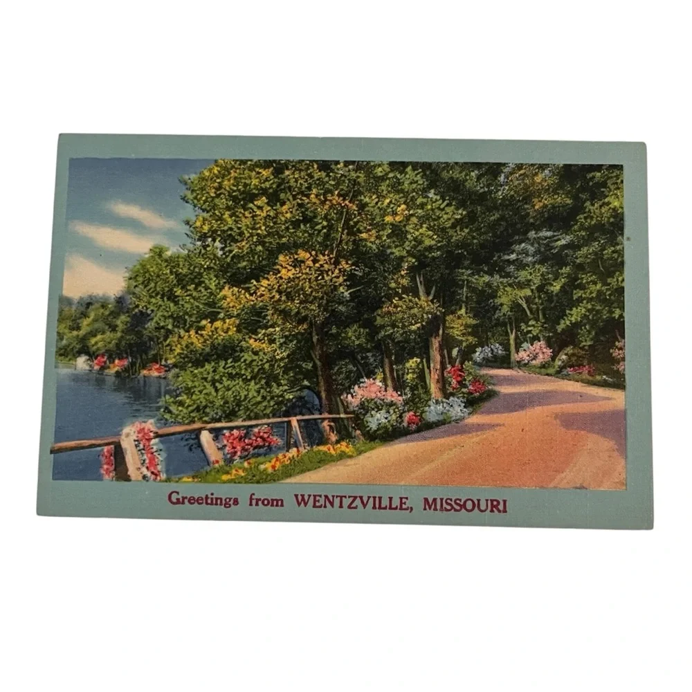 Unused Vintage Post Card Illustrated Greetings from Wentzville Missouri Stamped